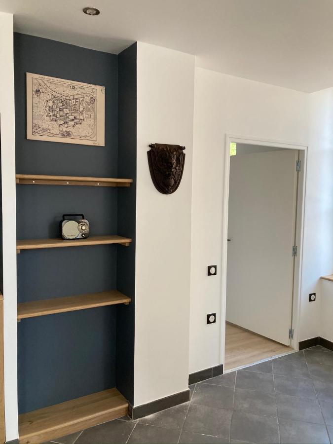 Suite Charles - Vue Musee Rimbaud Шарлевиль-Мезьер Экстерьер фото
